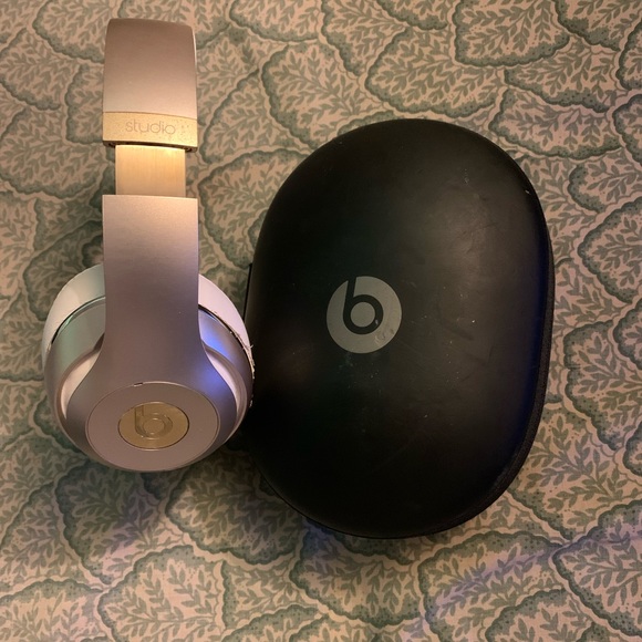 Other - Dre beats
